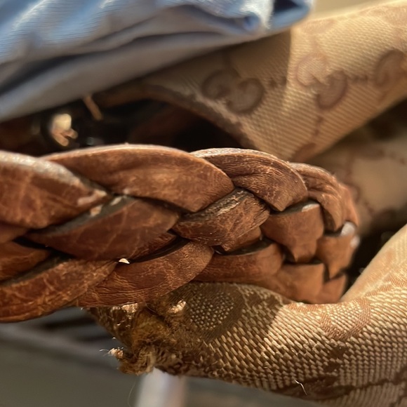 Gucci Brown GG Canvas and Leather Tote. Great Bag! - Picture 13 of 16